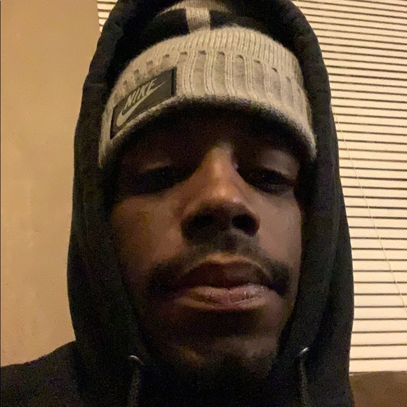 Meet your Posher, Tre - Picture 1 of 1